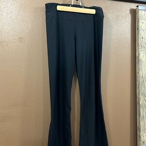 Calvin Klein women’s bootcut leggings